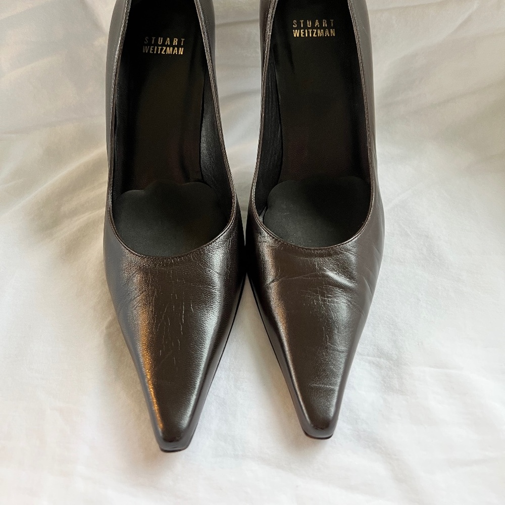 Stuart Weitzman Dark Brown Pointed Leather 100 Pump Size 8.5